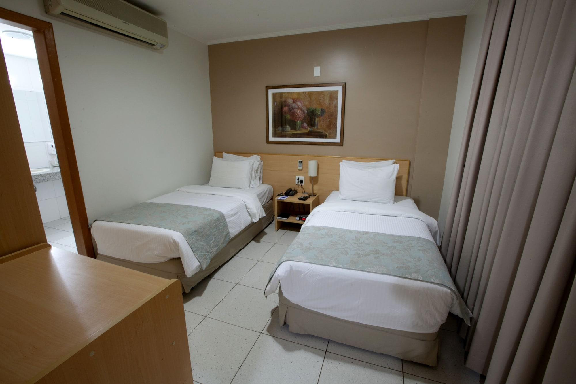 Oitis Hotel Goiania Exterior photo