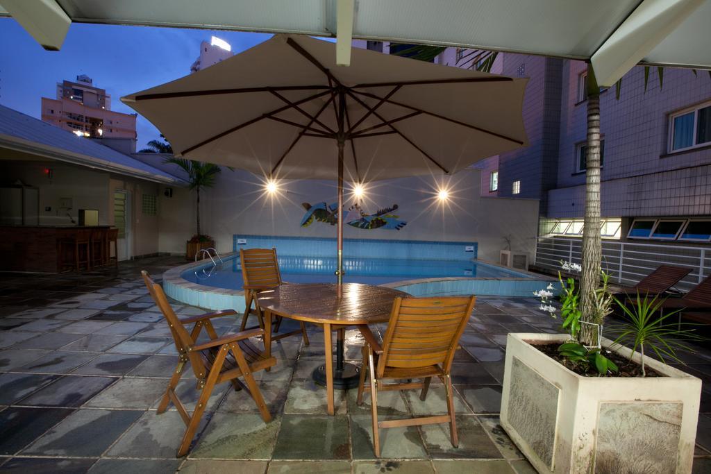 Oitis Hotel Goiania Exterior photo