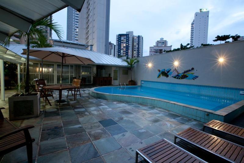 Oitis Hotel Goiania Exterior photo