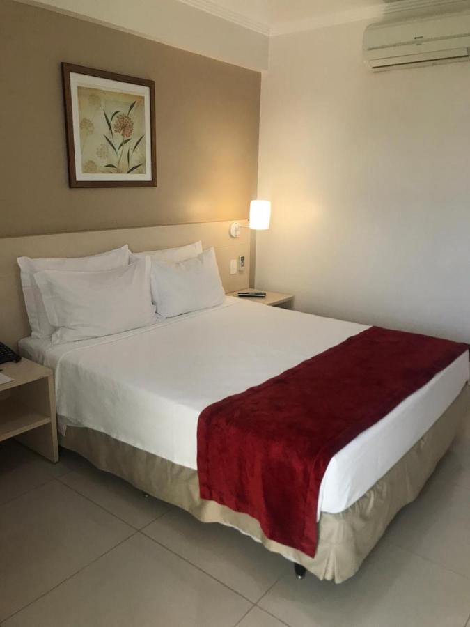 Oitis Hotel Goiania Exterior photo